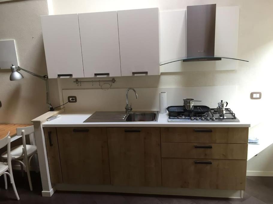 Iseo Loft - Comfort In Downtown Apartment Ngoại thất bức ảnh